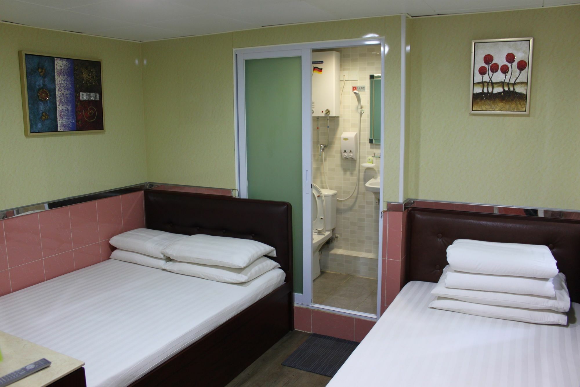 Hoi Shing House Hotel Kowloon  Bagian luar foto